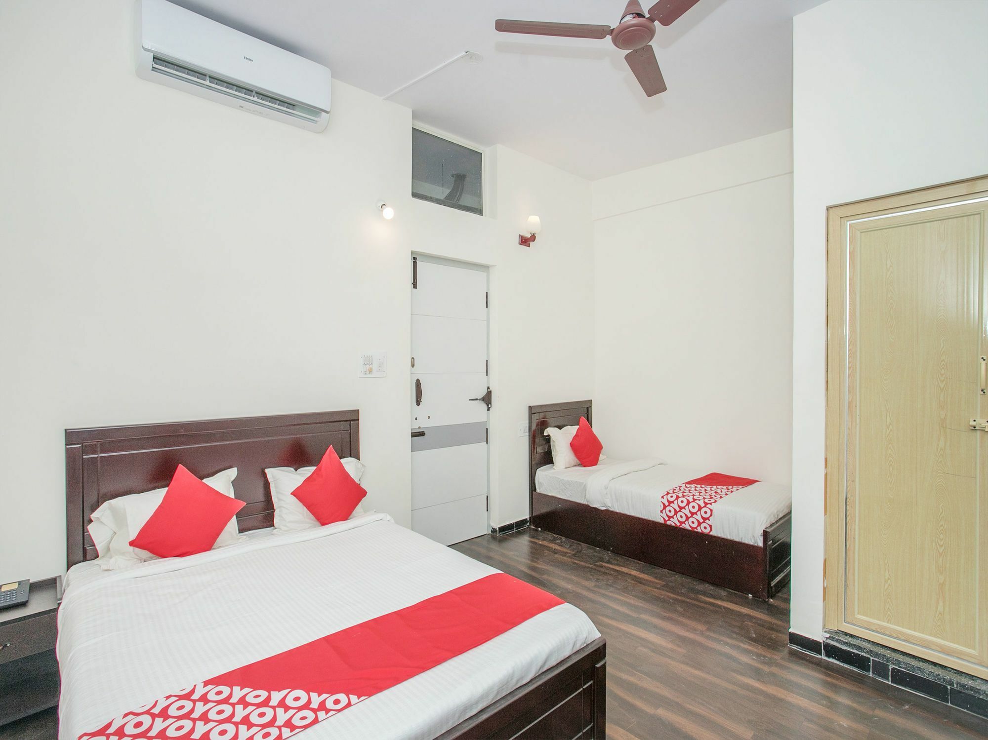 Oyo 14430 Sunshine Grand Hotel Bangalore Exterior photo